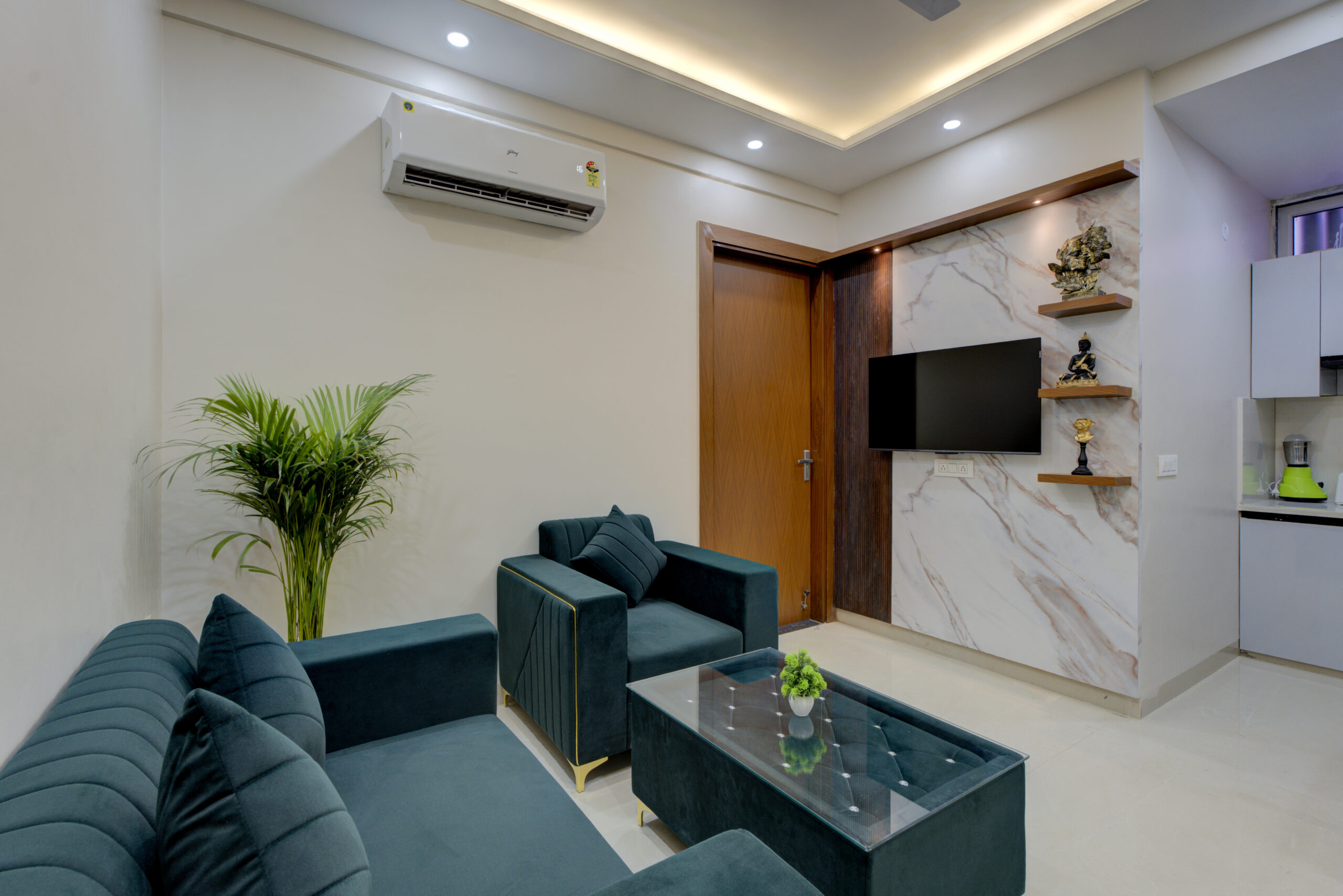 Service Apartments Vs Hotels